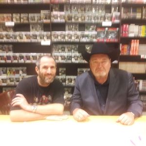 Meet your Posher, Philip